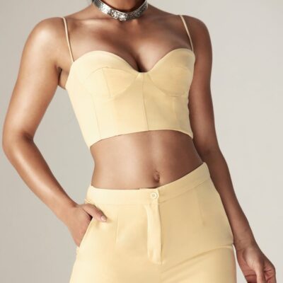 Women Alieva Tops | Carla Structure Crop Top (Soft Yellow)